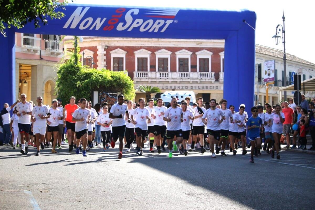 Crotone - Pyth@goRun 2024, si torna a correre in città - 