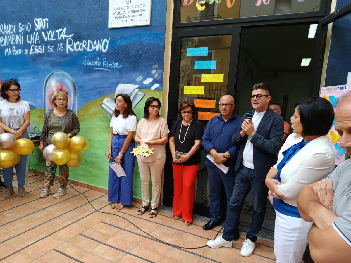 Caloveto, il sindaco agli studenti: "La scuola sia palestra per anticipare il futuro" - 