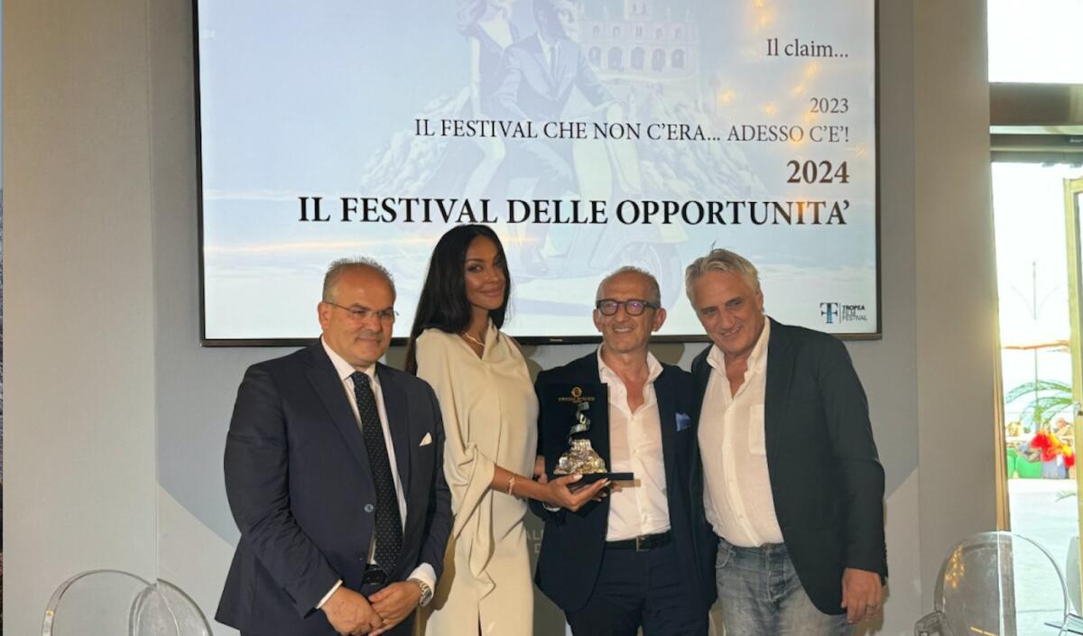 Presentato il Tropea Film festival, i premi realizzati dal maestro orafo Michele Affidato - 