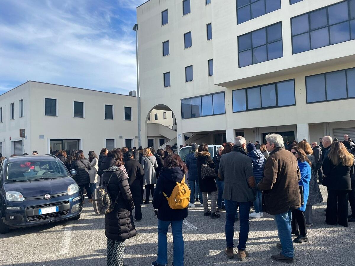 Vertenza Abramo CC - Ritardi per la Cassaintegrazione, i sindacati pressano il Ministero - 