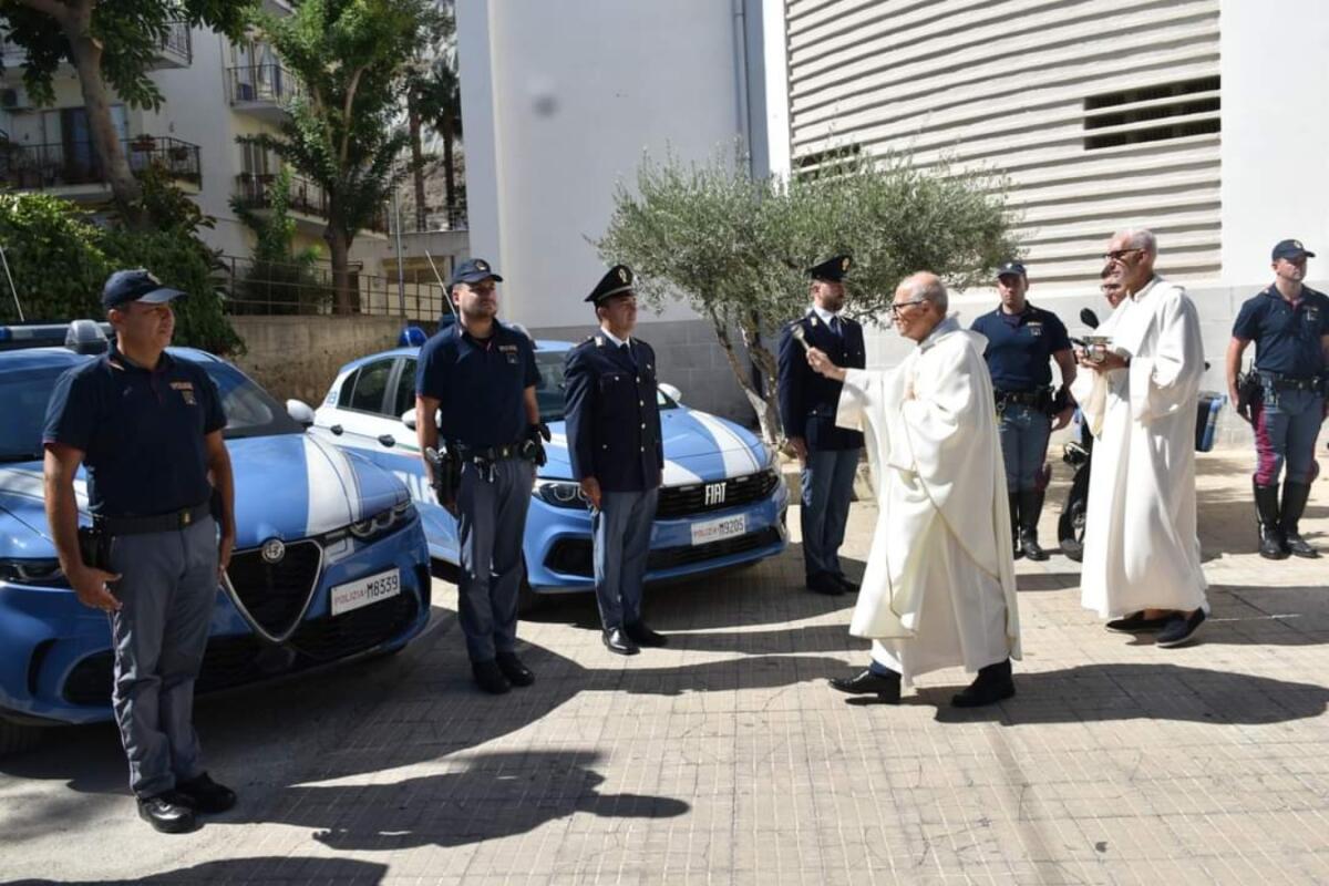 Crotone - La Polizia di Stato celebra la ricorrenza di San Michele Arcangelo - 