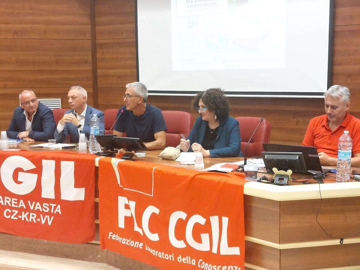 Scalese (Cgil Area Vasta): “La scuola pubblica non può essere regionalizzata” - 