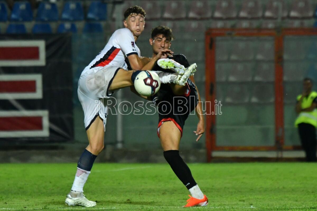 #CrotoneMessina | Qui Messina - Spensieratezza e personalità  al servizio di mister Modica - 