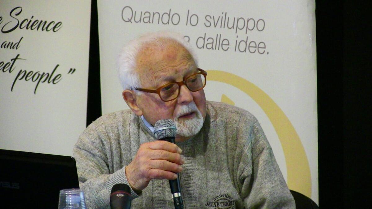 Crotone - “Menzione Speciale” al fondatore del GAK, Vincenzo Fabiano - Vincenzo Fabiano, Gak