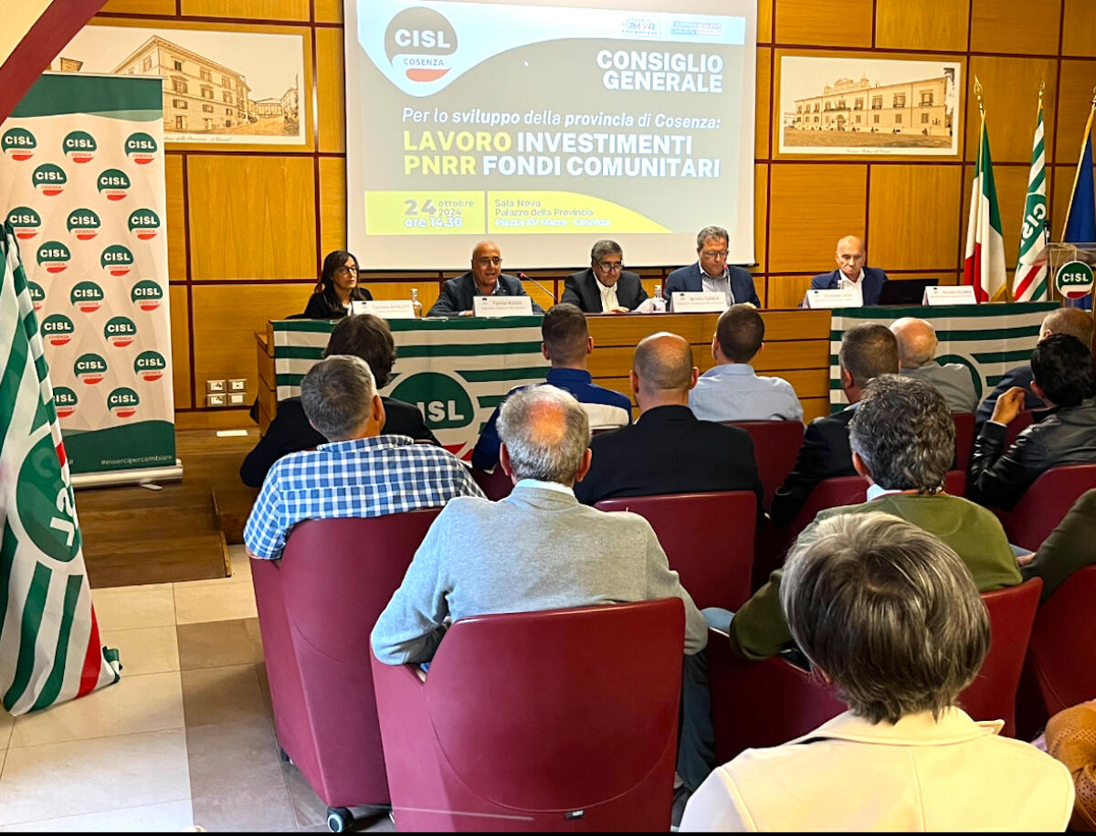 Cosenza - Lavoro, investimenti, pnrr, politiche di coesione, la Cisl apre il confronto - 