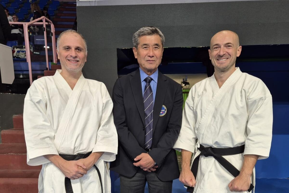 Karate - Esposito e Migliarese dell'AKC promossi cintura nera 5° Dan - 