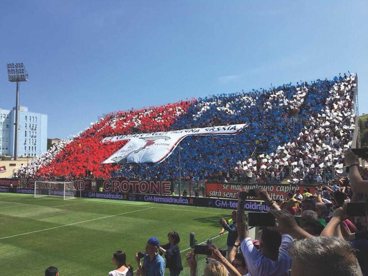 #CrotoneTaranto | L'Editoriale - Alla squadra servirebbe  una sana dose di crotonesità - 