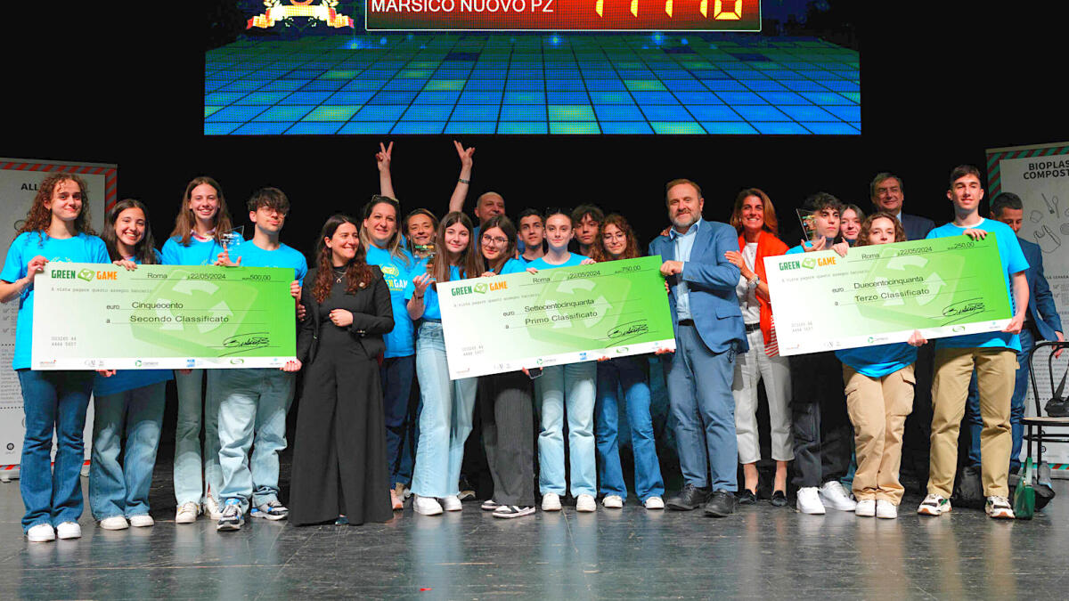 Green Game a Crotone: parte il campionato delle scuole sul riciclo - 