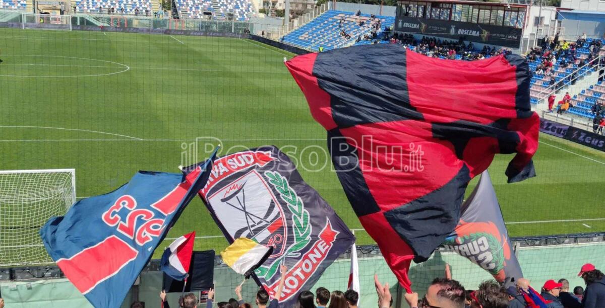 #MonopoliCrotone | L'editoriale - L’agonismo era il marchio di fabbrica del Crotone che si faceva amare - 
