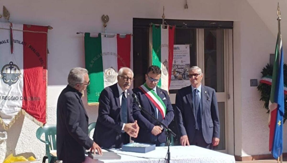 L' Anmil a Roccabernarda: "il lavoro deve migliorare la vita non toglierla" - 