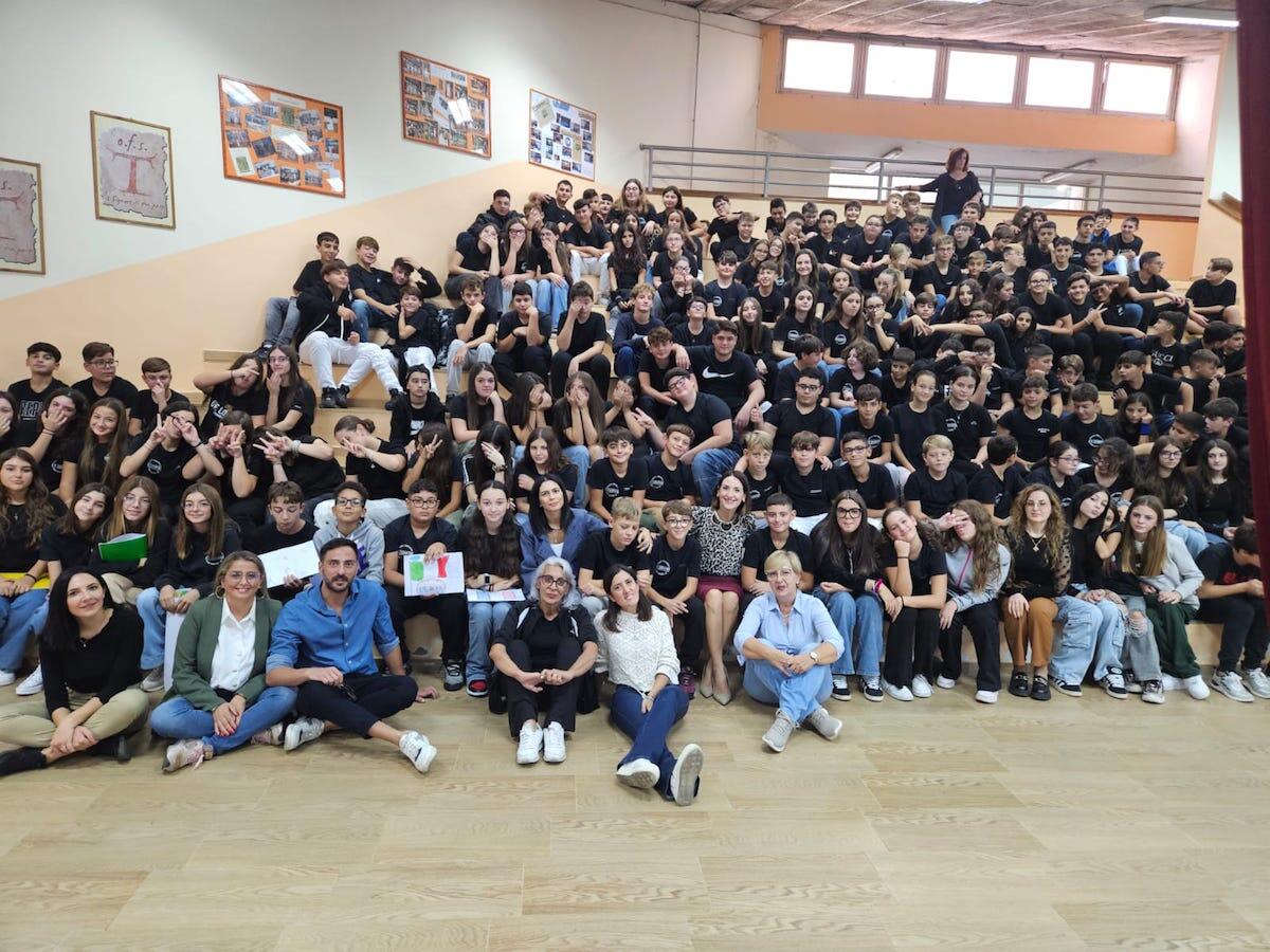Cirò Marina - Erasmus Day al Casopero-Filottete, studenti pronti per l'Europa - 
