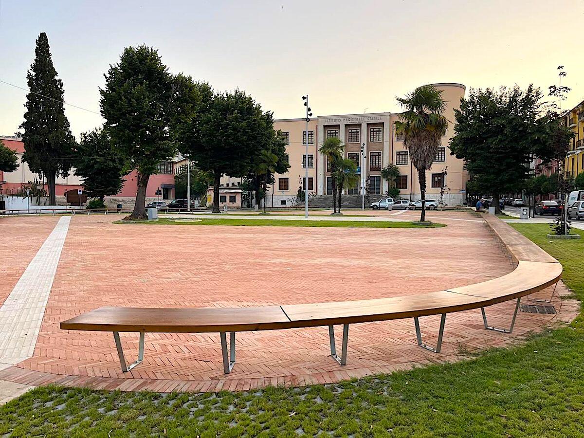 Cosenza - Tutto pronto per l'inaugurazione della nuova Piazza Amendola - 