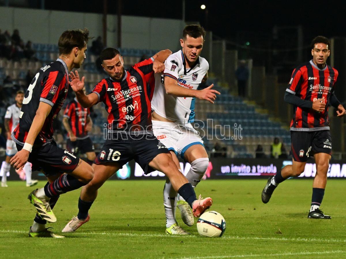Serie C | Crotone calcio - Andrea Gallo: «Siamo sicuri che verrà fuori una grande stagione» - 