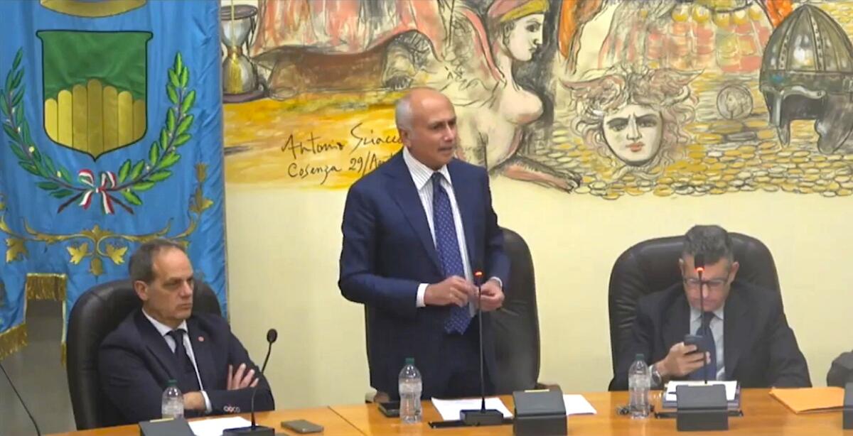 Cosenza - Consiglio comunale: approvato all'unanimita la riqualificazione del San Vito-Marulla - 