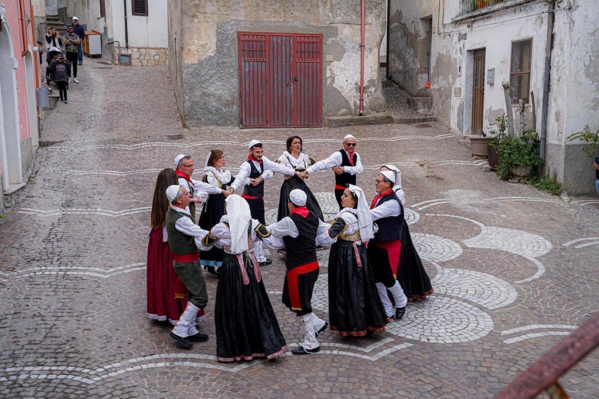 La cultura arbereshe crotonese arriva a Tirana - 