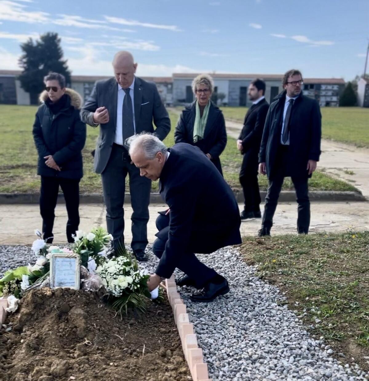 Naufragio di Cutro - Piantedosi: «Solidarietà ai militari rinviati a giudizio» - 