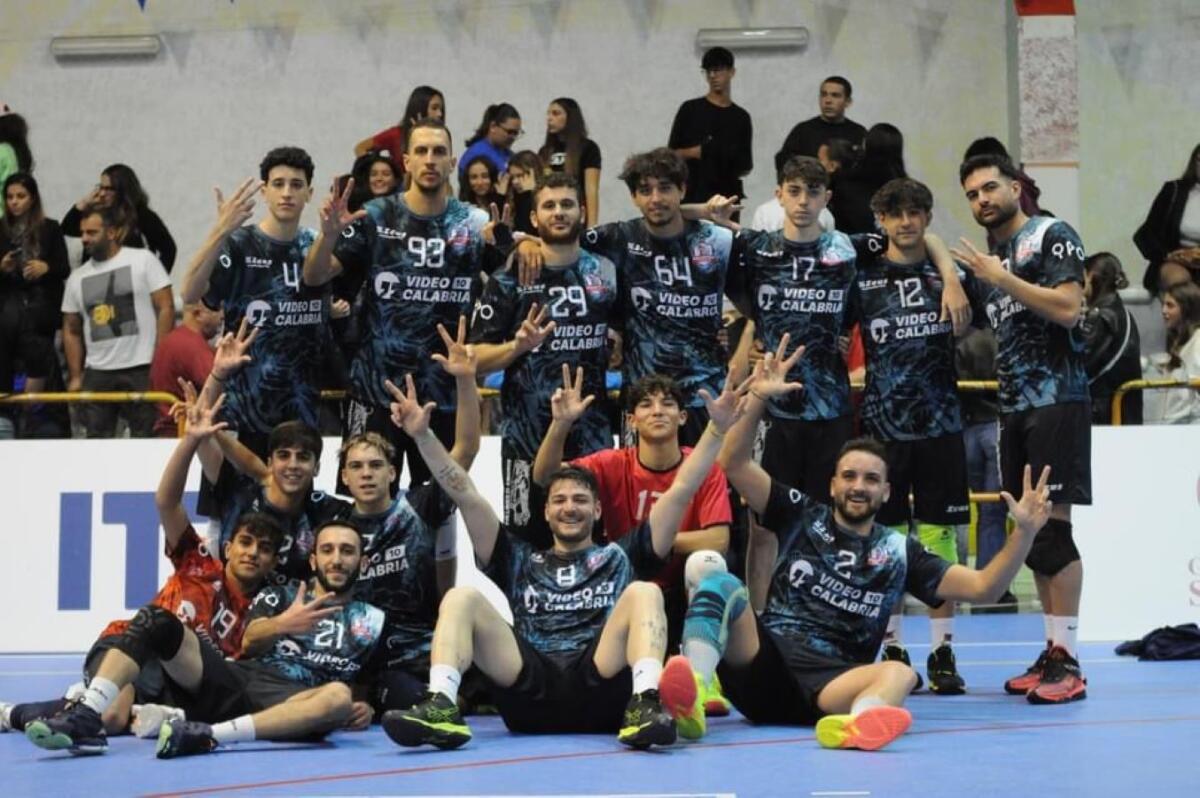 Pallavolo M. | Serie C - Il Crotone batte la capolista Catanzaro per tre a zero - 