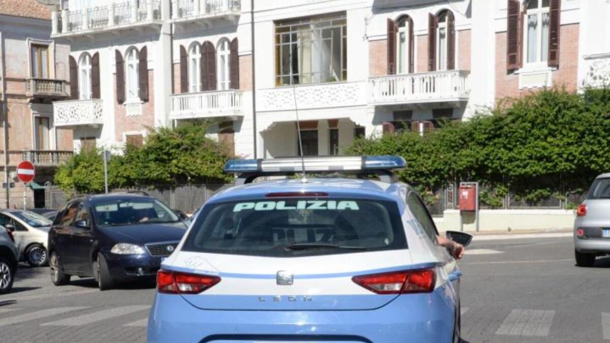 Crotone - Pedinamenti, aggressioni fisiche e minacce ai danni dell’ex compagno, braccialetto elettronico ad una crotonese - 