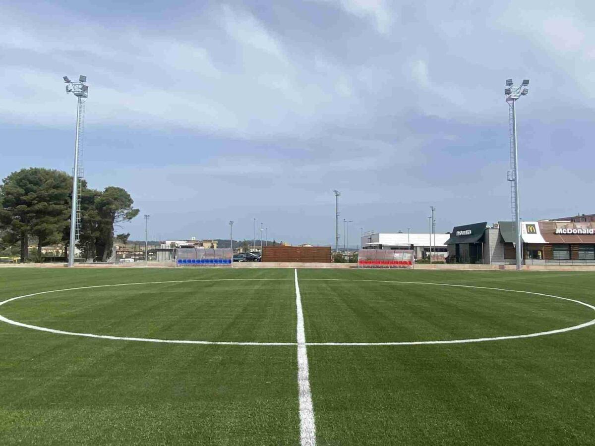 Crotone - Scoppia la bagarre sul nuovo campo di Tufolo: l'Aek fa ricorso contro il Comune - 