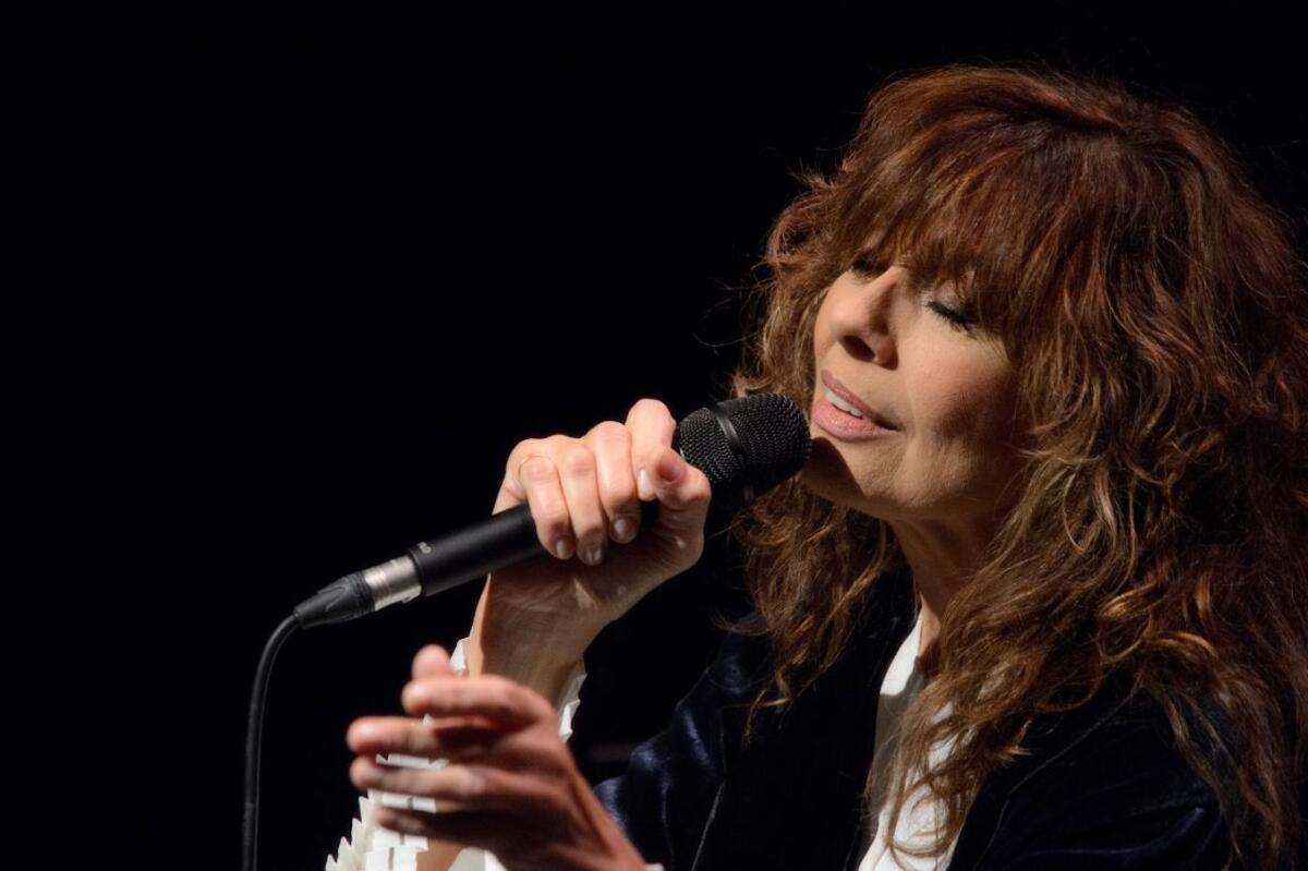 Rende - Il tour di Alice arriva al teatro Garden - 