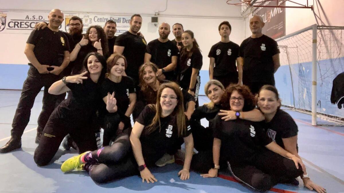 Crotone - Per celebrare il 25 novembre alla Kroton Sport&Social corsi gratuiti per ragazzi e ragazze -