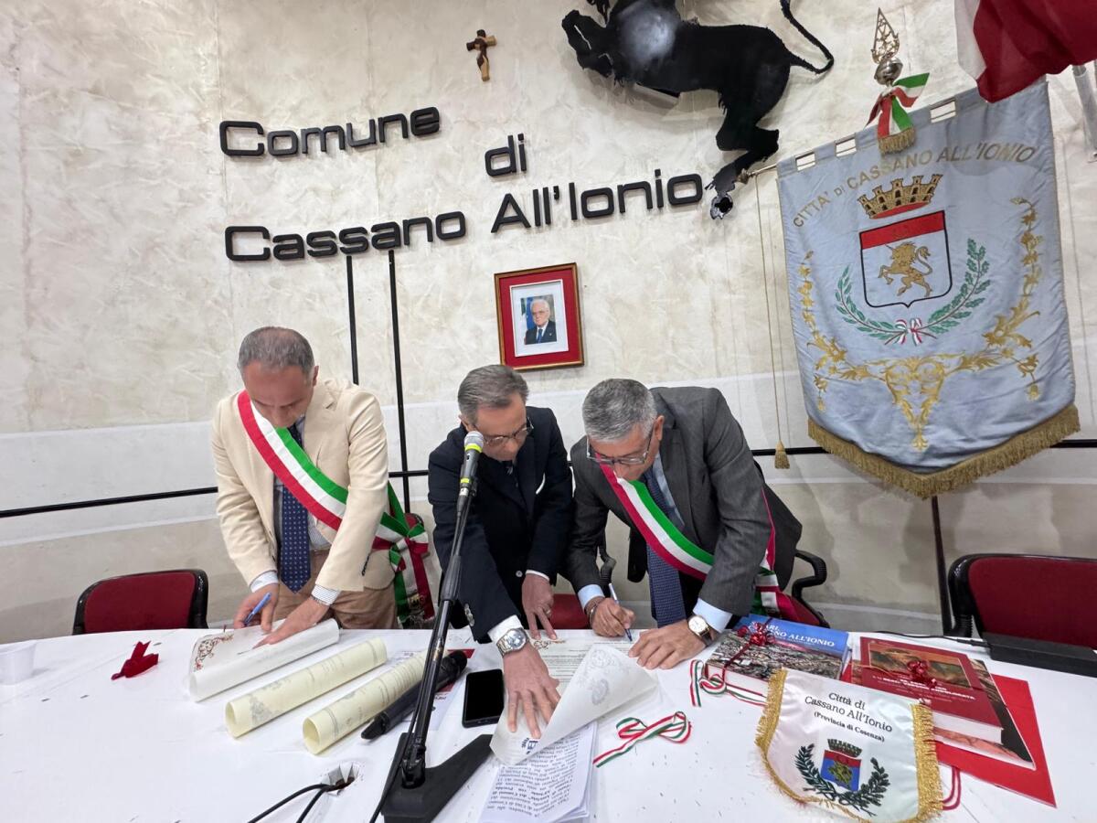 Cassano e Procida uniti da un patto di amicizia - 