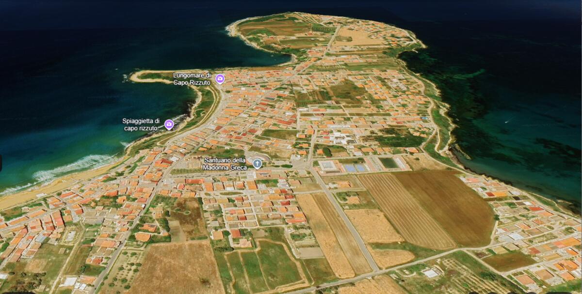 Isola C. R. - Arriva il Piano Attuativo Unitario anche per Capo Rizzuto - 