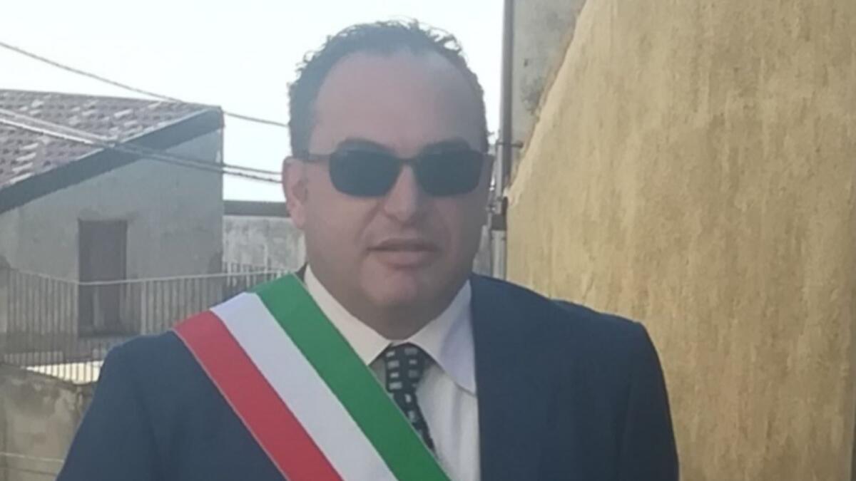 Acquaformosa - Capparelli: «Fare il Sindaco vuol dire lavorare sodo per risolvere i problemi» -