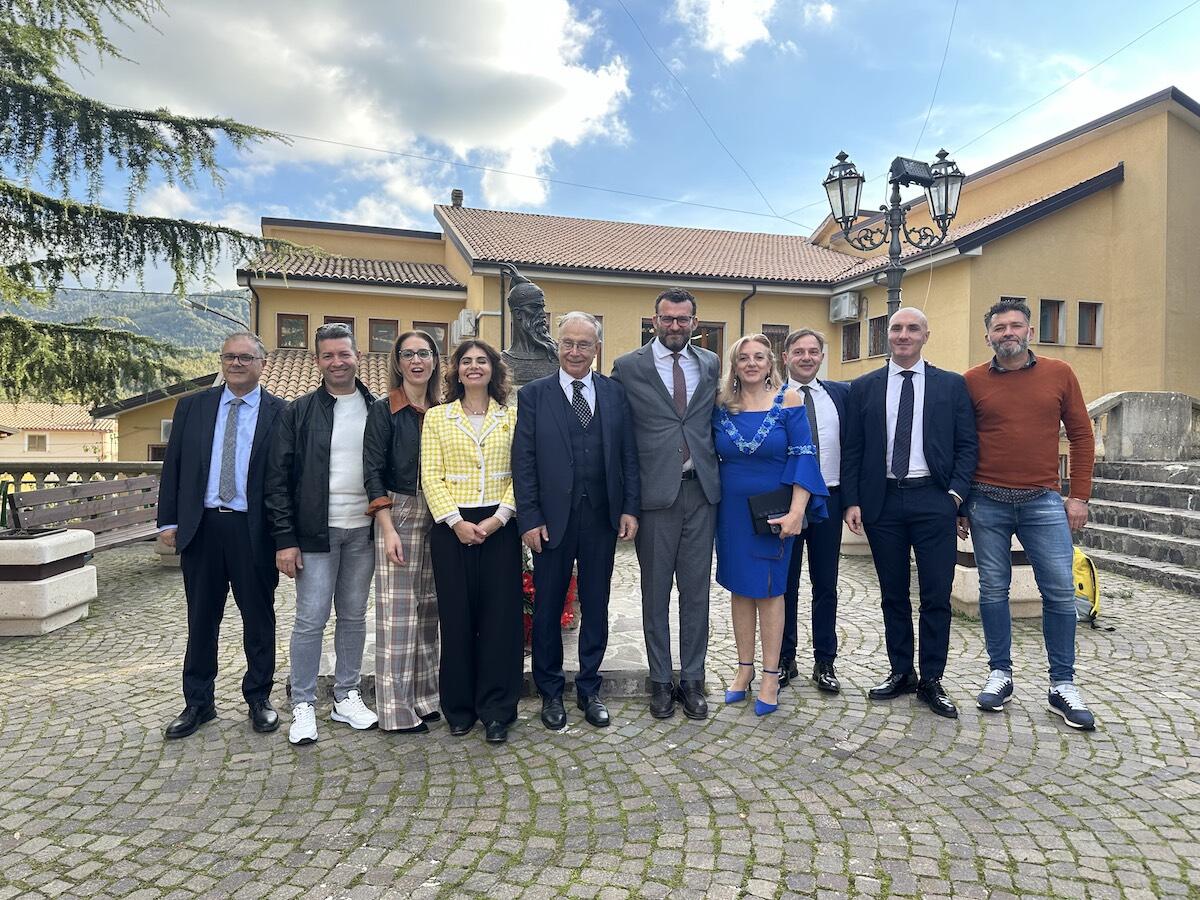 Falconara Albanese - Cittadinanza onoraria a S.E. Lendita Haxhitasim, già ambasciatrice del Kosovo in Italia -