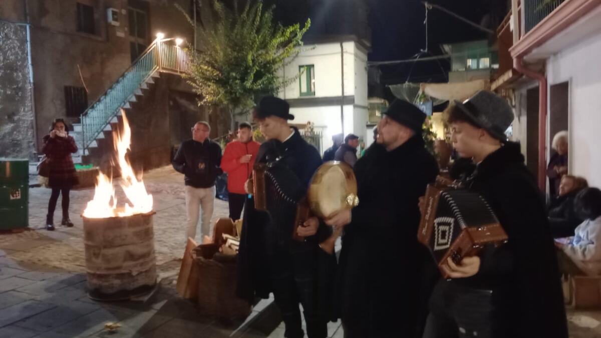 Bisignano - Grande successo per l'evento "San Martino nel Borgo" - 