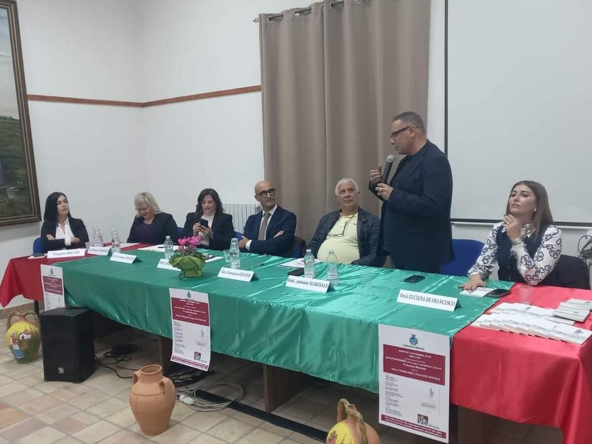Verzino - Il Garante dei diritti dell'infanzia ha presentato il suo libro-inchiesta sulla pedofilia - 