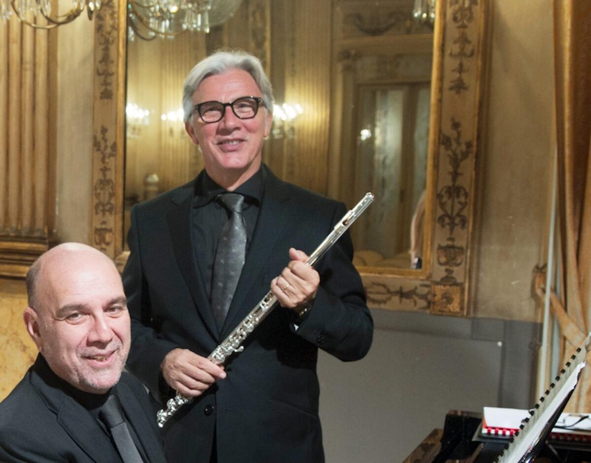 Cosenza - Per Autunno Musicale il duo di flauto e pianoforte, composto da Francesco Girardi e Pierluigi Camicia - 