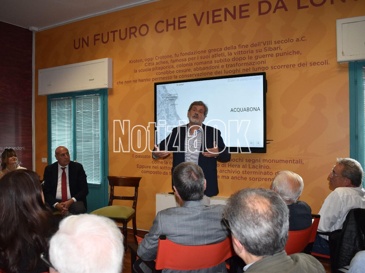 Crotone - I cantieri di Antica Kroton aperti: «Stiamo sfogliando pagine di storia» - 