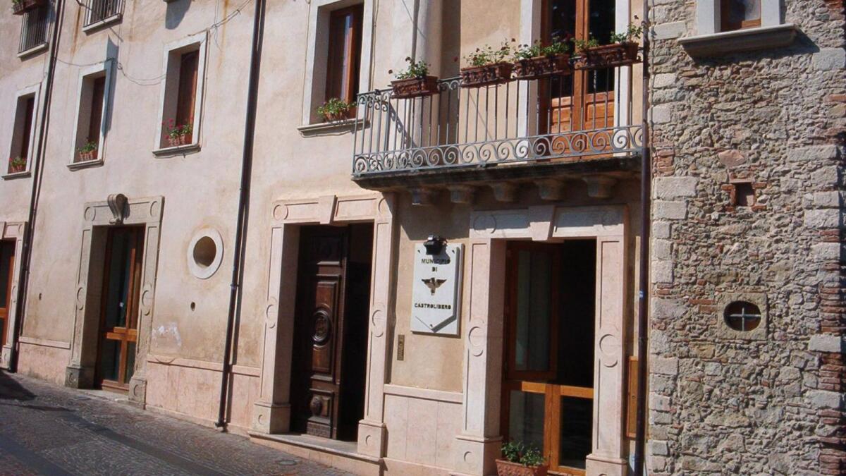 Castrolibero - Continua la rigenerazione Urbana nel centro storico -