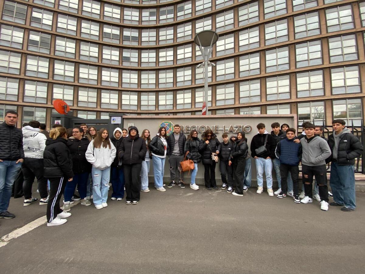 Gli studenti di Cariati a Roma per un convegno sulla Sicurezza stradale - 