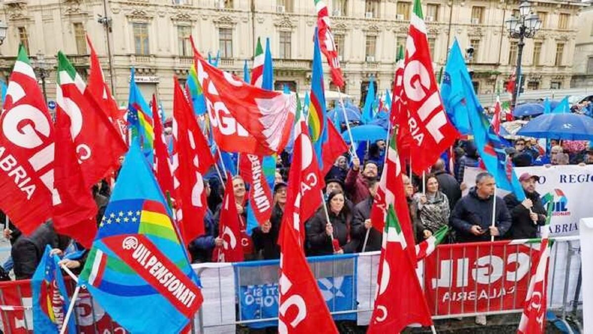 Sciopero Generale - Domani mattina presidi dei sindacati davanti l'ospedale - 
