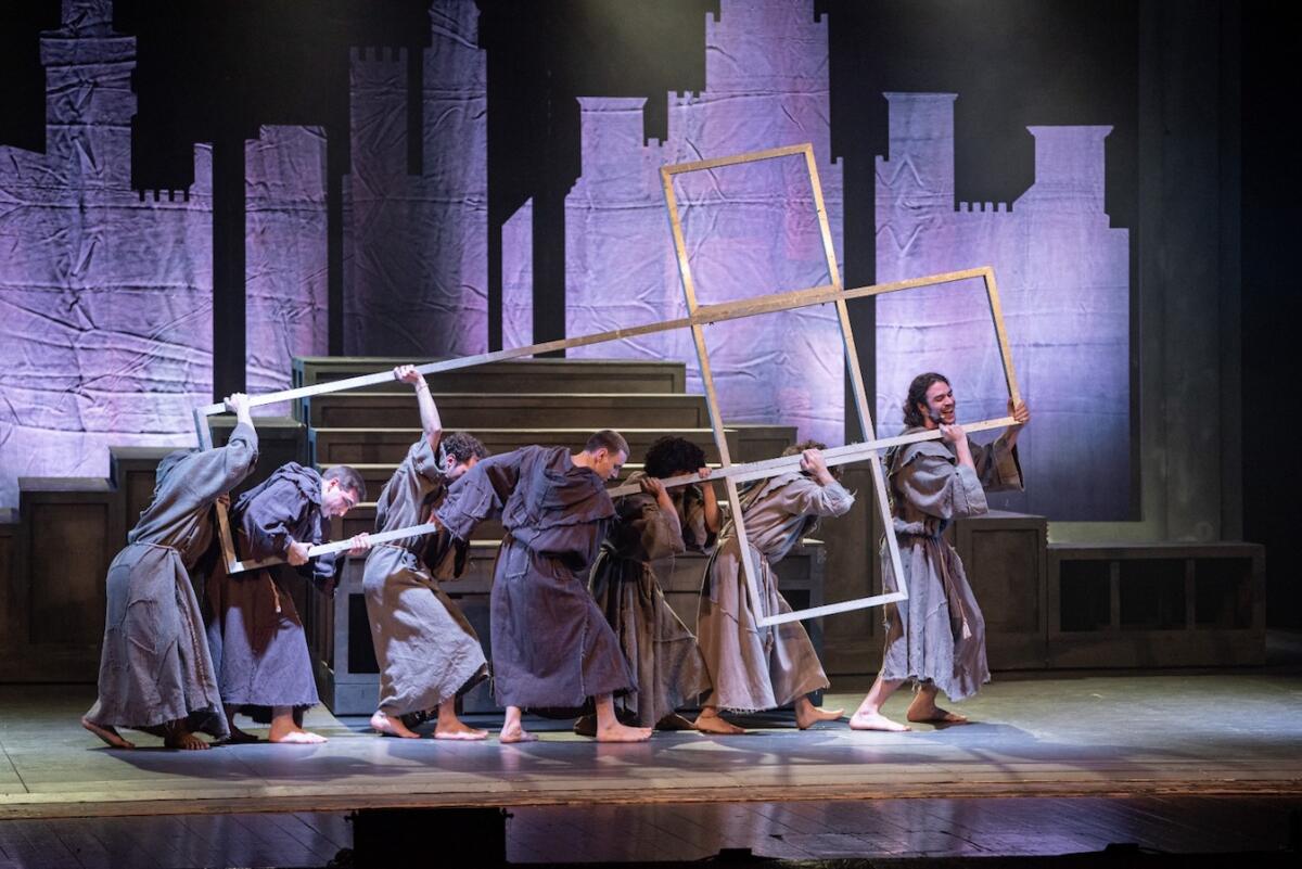 Cosenza - Il musical Forza venite gente in scena anche al Rendano - 