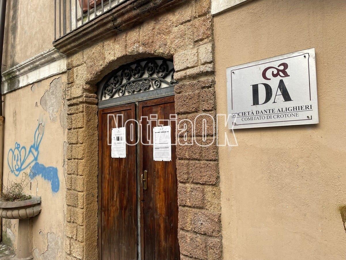 Crotone - La Società Dante Alighieri celebra il centenario - 
