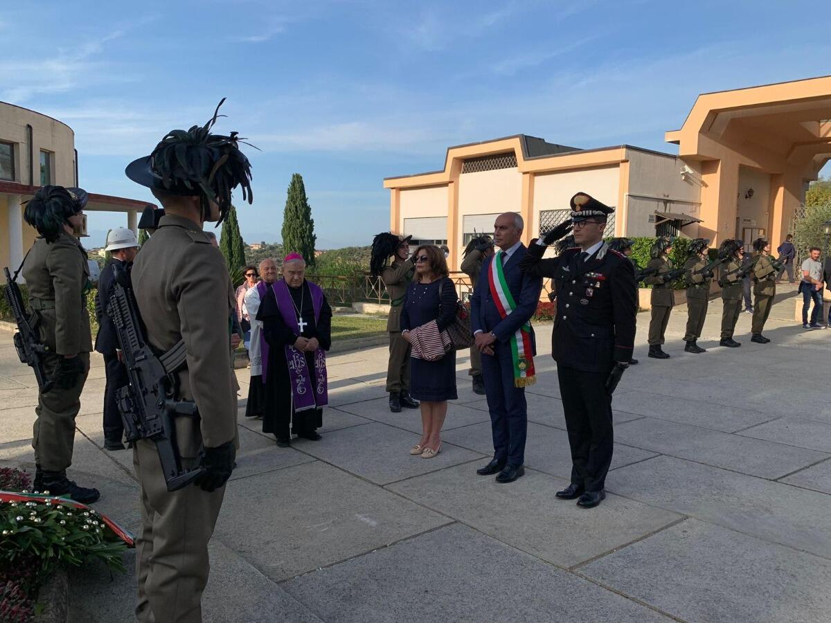 Cosenza - Commemorazione dei defunti: il messaggio del Sindaco Franz Caruso - 