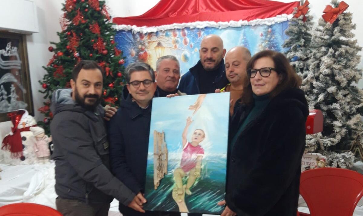 Il libro sul naufragio di Cutro presentato alla comunità che ha vissuto la tragedia - 