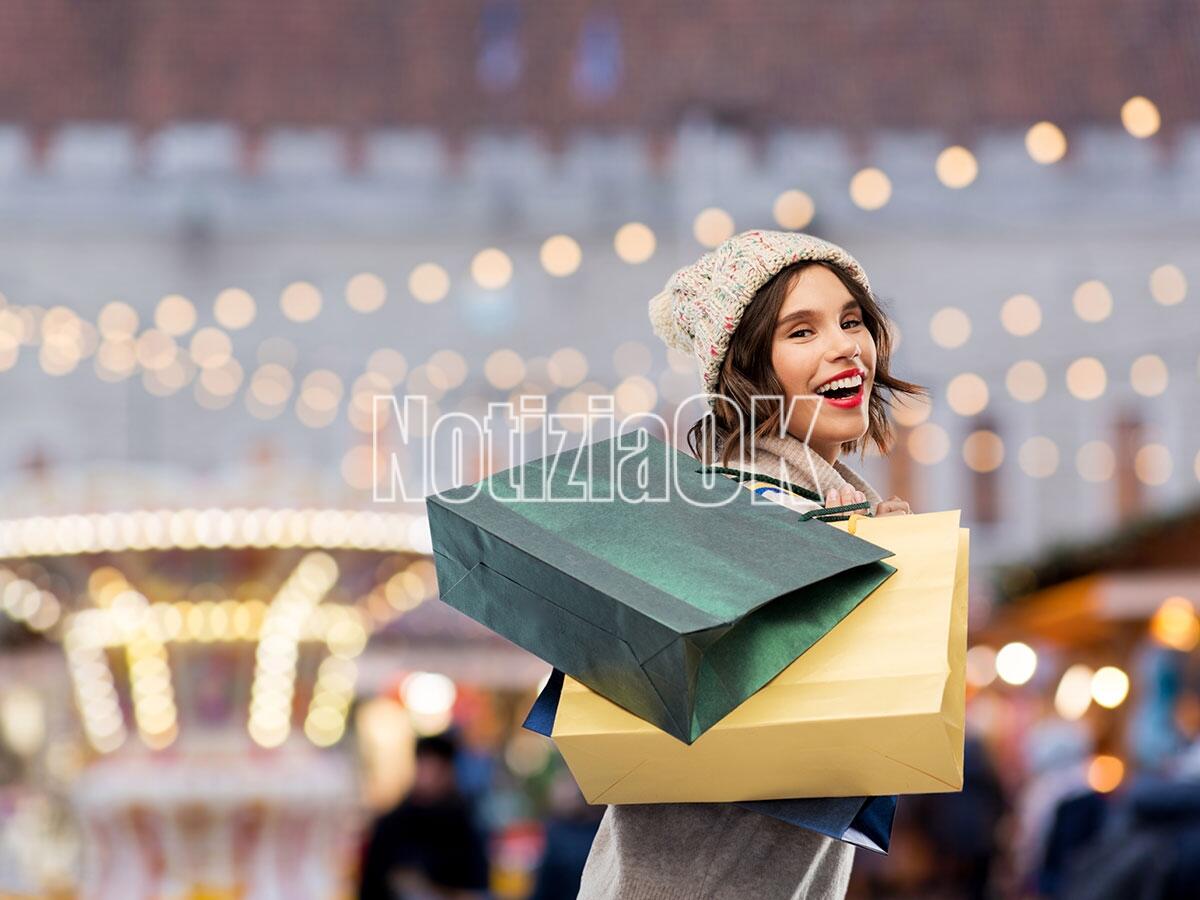 Dopo i regali di Natale si pensa ai saldi, ecco quando partiranno - 