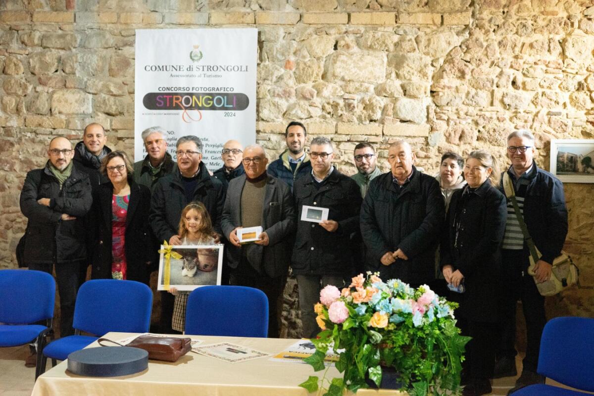 Tanta arte al Concorso fotografico Strongoli, primo e secondo posto per i Fotoamatori - 