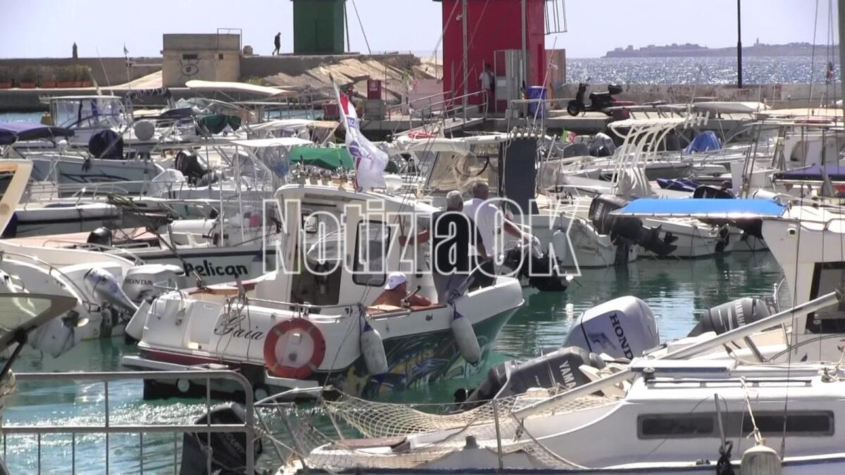 Crotone - Accordo locale per la pesca nei fine settimana durante le festività natalizie - 