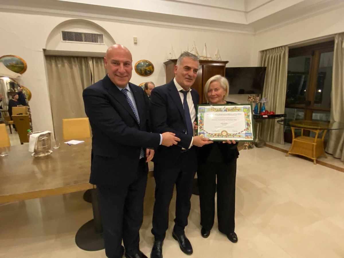(Foto) Crotone - L'Accademia Italiana della Cucina compie 20 anni e premia il Bar Moka - 