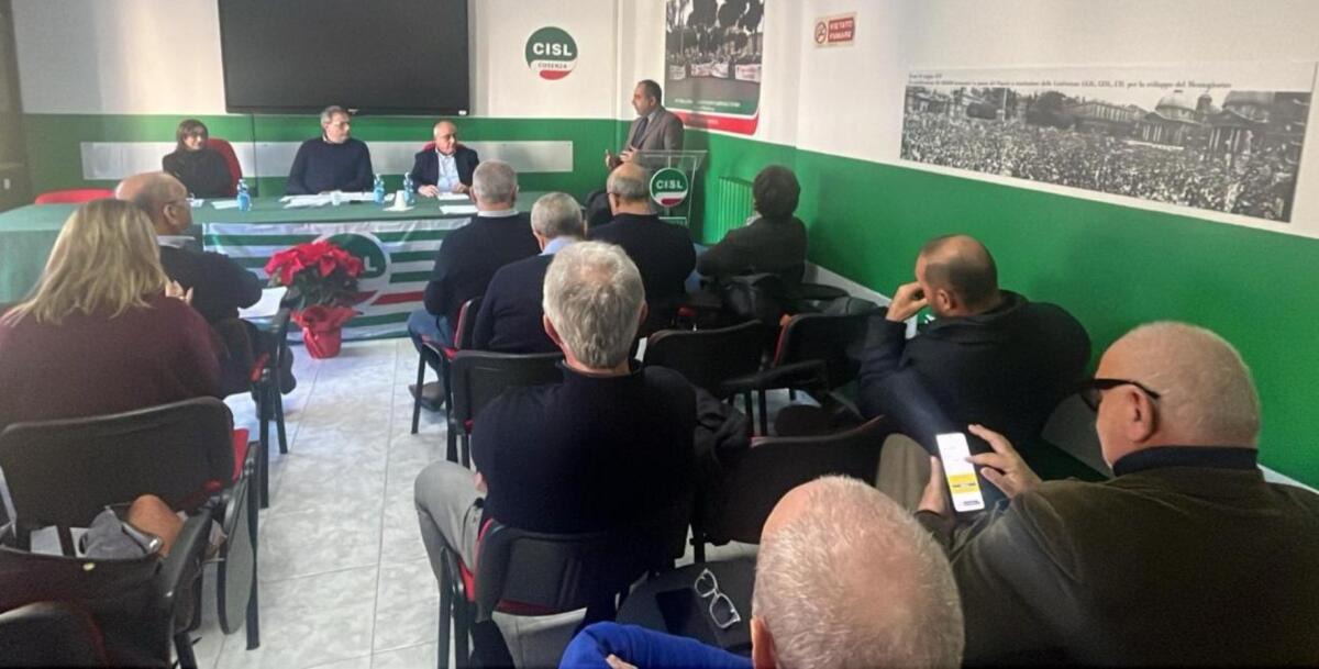 Cosenza - L' Esecutivo CISL continua la valutazione su manovra finanziaria e vertenze locali - 