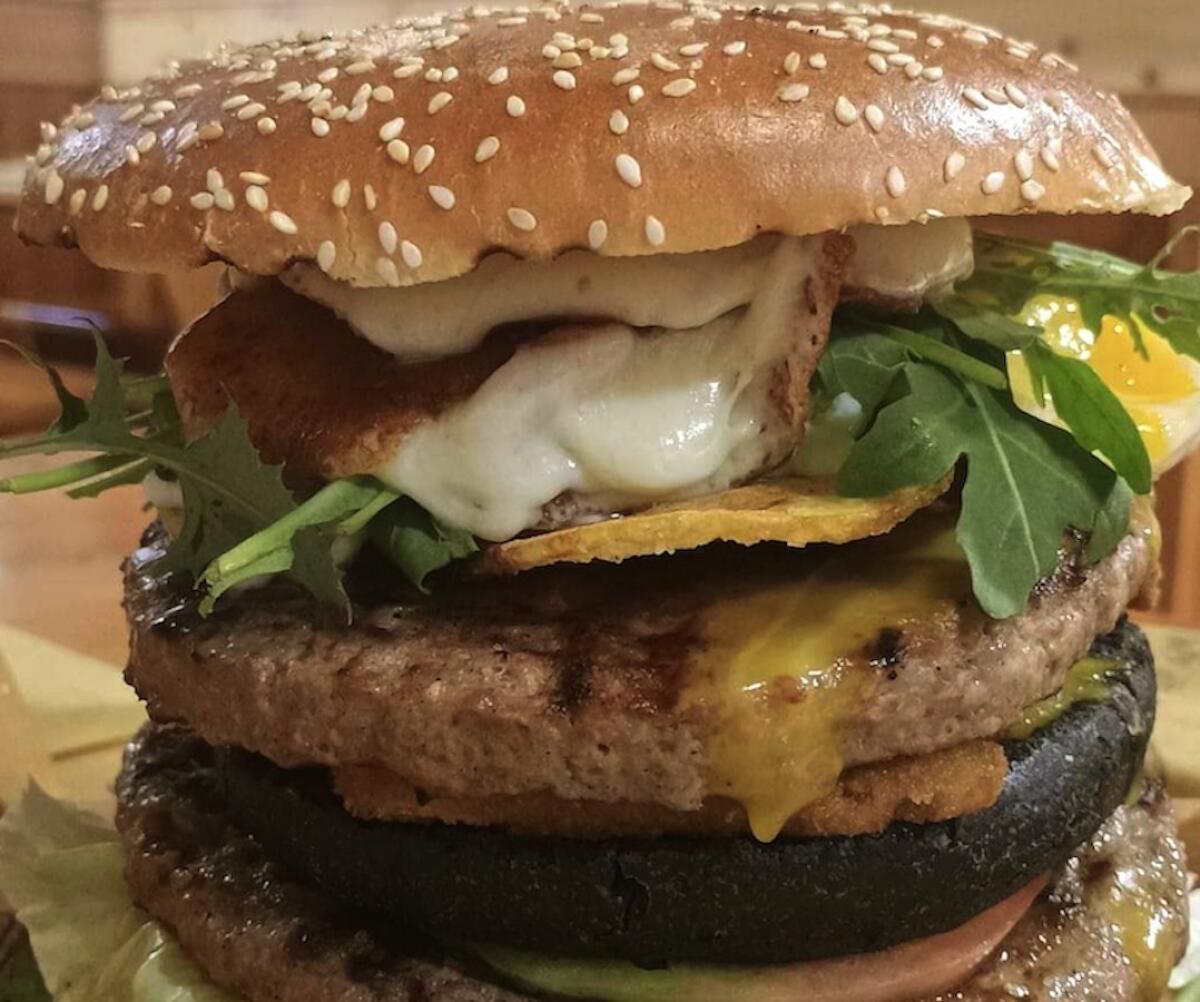 Le vie del gusto - Un panino straordinario al sapore della Sila - 