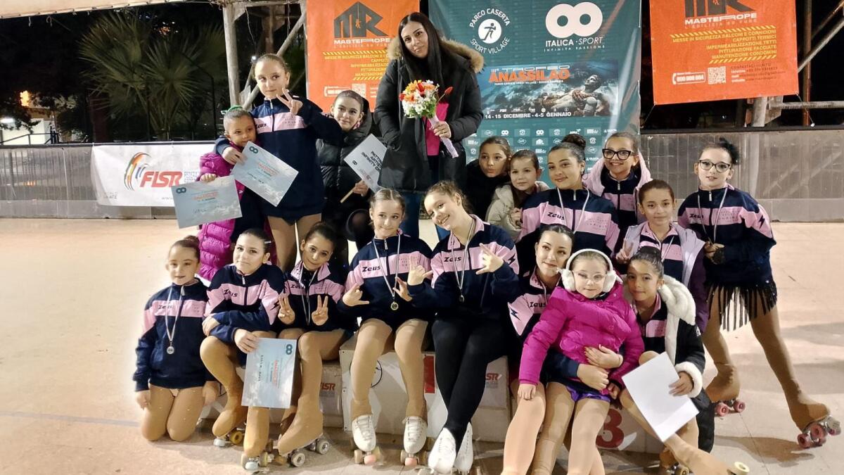 Pattinaggio Artistico - La Infinity Crotone primeggia a Reggio Calabria (Foto Gallery) - 