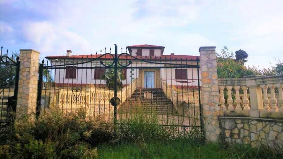 Cassano - Il bene confiscato “Villa Forastefano” diventerà il centro "Dopo di noi" per persone con  disabilità - 