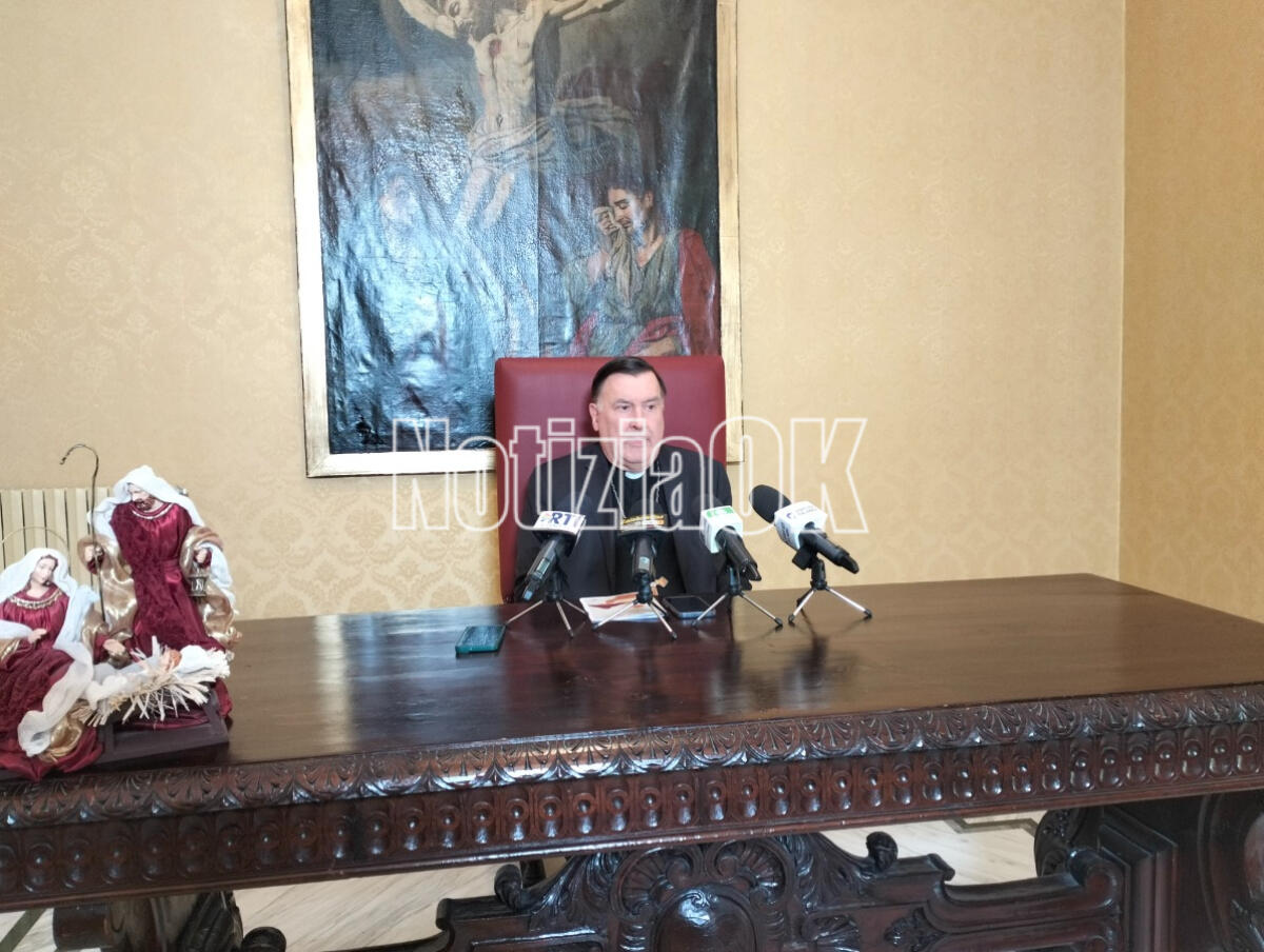 Crotone - Mons. Maniago: "Che sia un Natale in cui impariamo ad essere tutti più giusti" - 