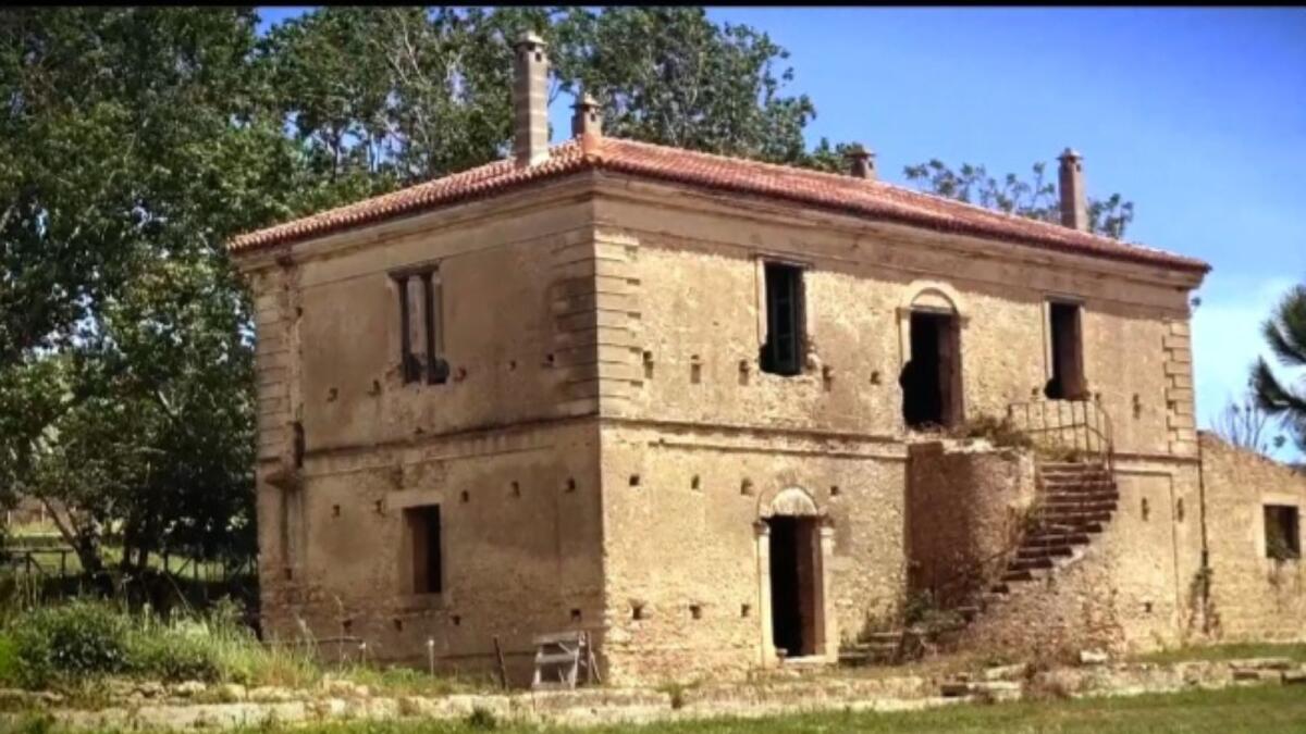 Isola C.R. - Nasce il Laboratorio di Cucina a Km 0 da un bene confiscato alla criminalità organizzata - 